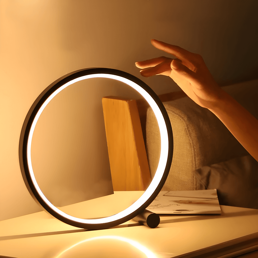 Lampada da Tavolo Minimalista - Funzione Touch - Design Elegante