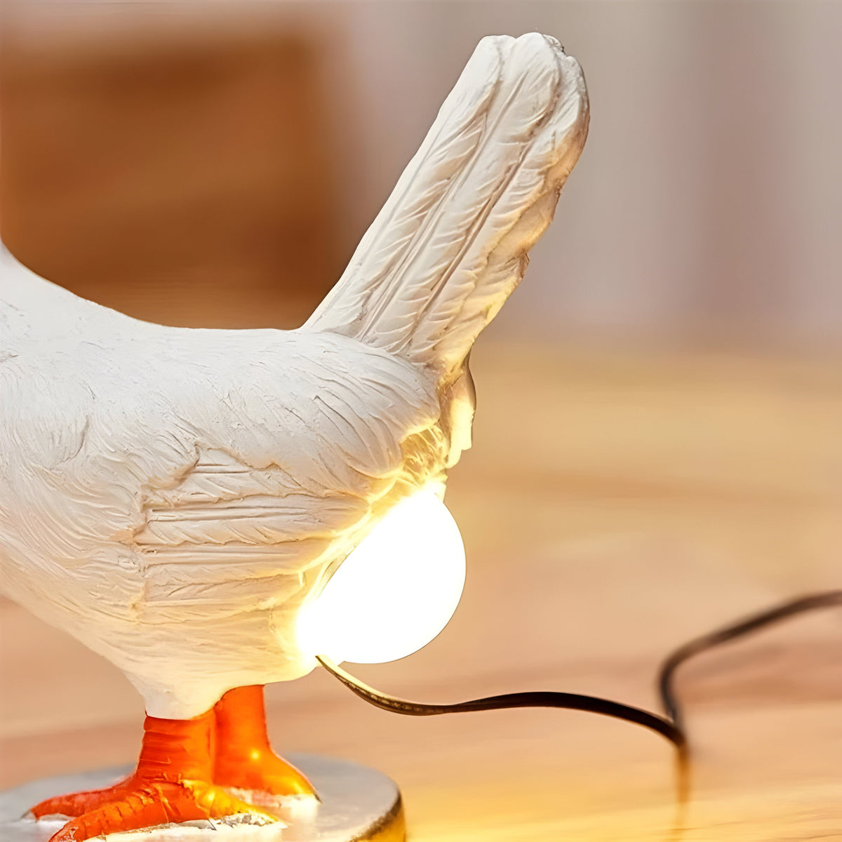 ChickGlow Luce – LED Notturna da Tavolo a Forma di Gallina