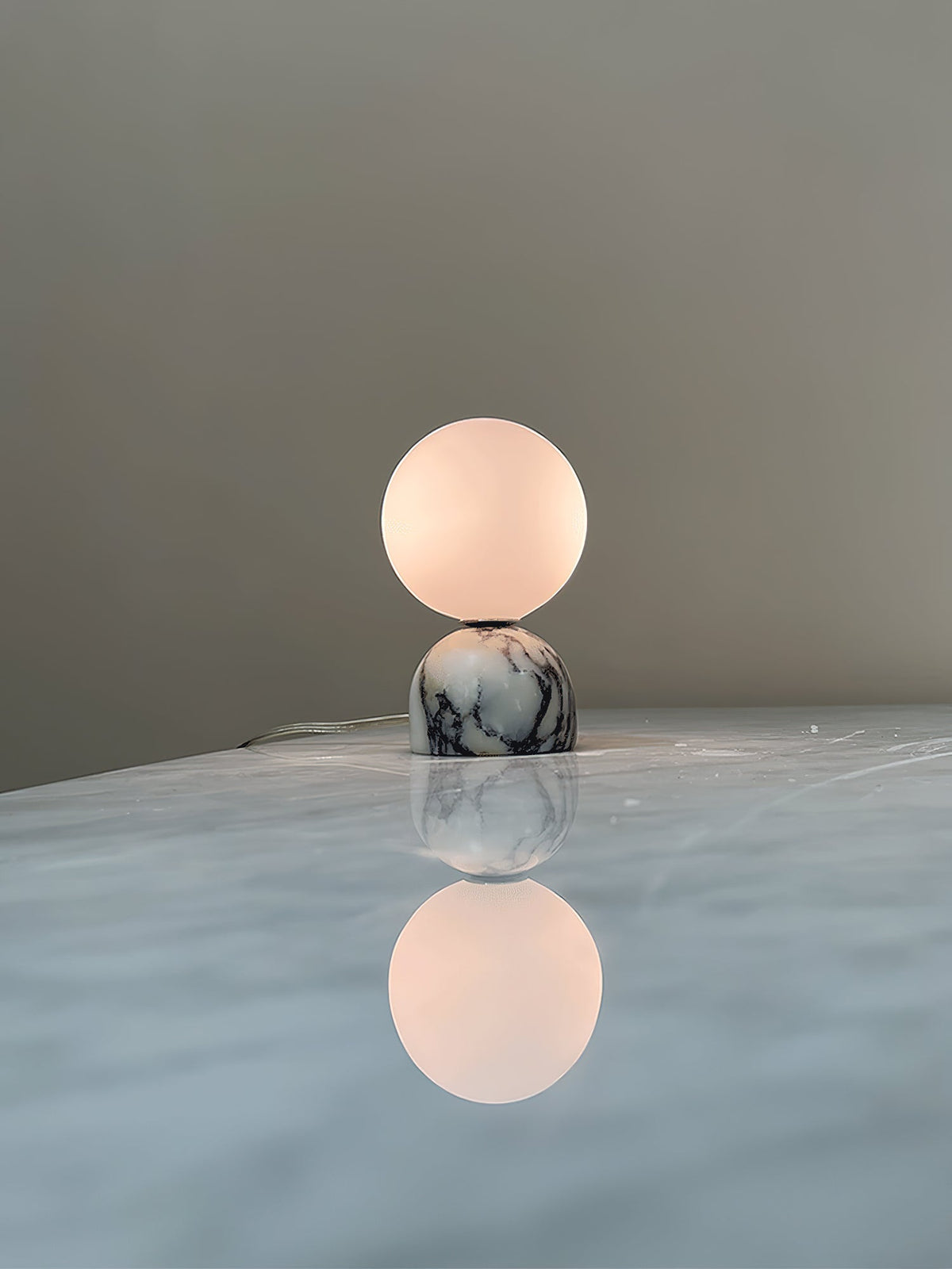 Lampada da Tavolo in Marmo Aalia