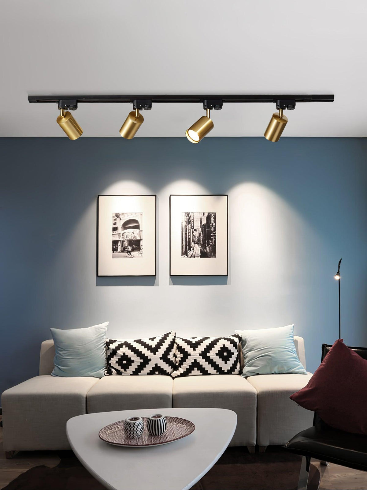 Faretto Regolabile per Soffitto a Binario
