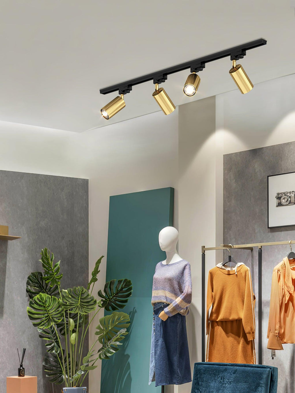 Faretto Regolabile per Soffitto a Binario