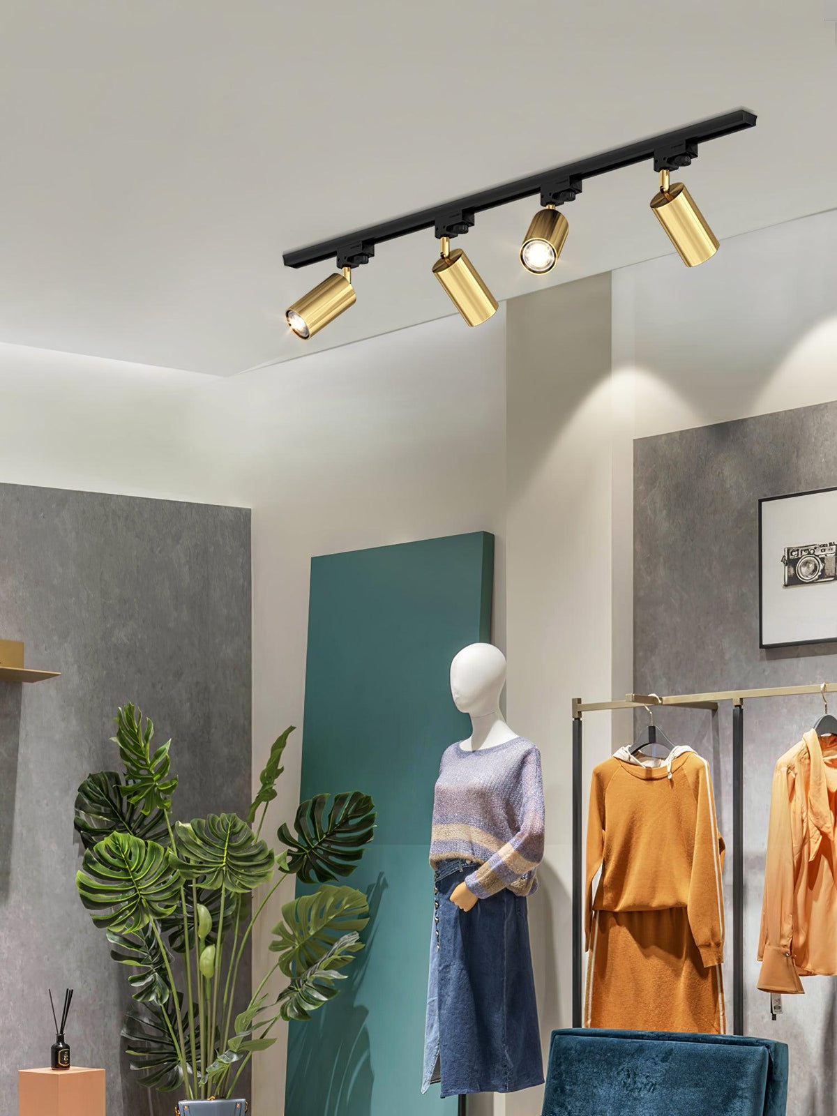 Faretto Regolabile per Soffitto a Binario