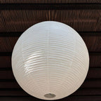 Lampada a sospensione in carta ispirata al Giappone con luce ambientale soffusa