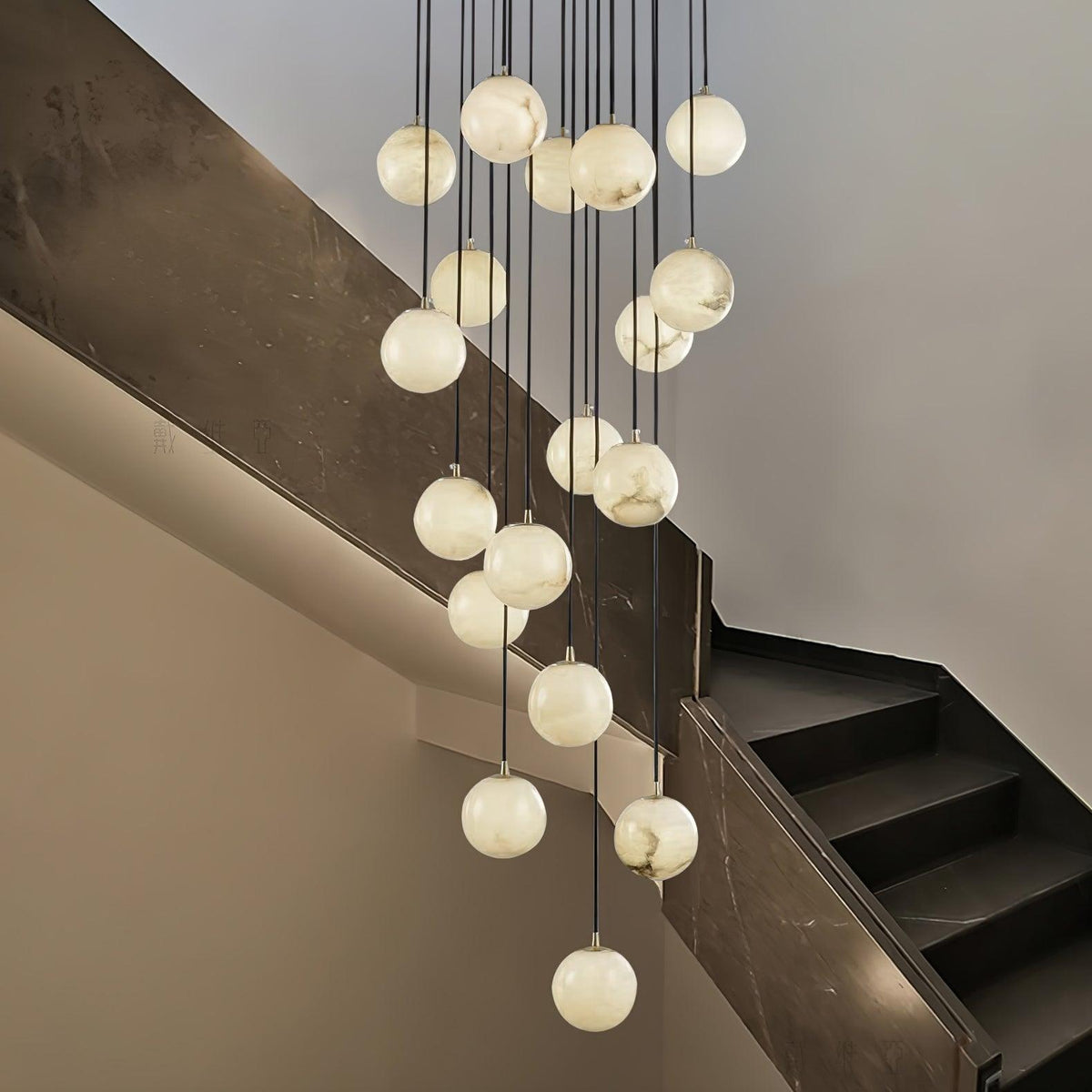 Lampadario a Cluster di Sfere in Alabastro
