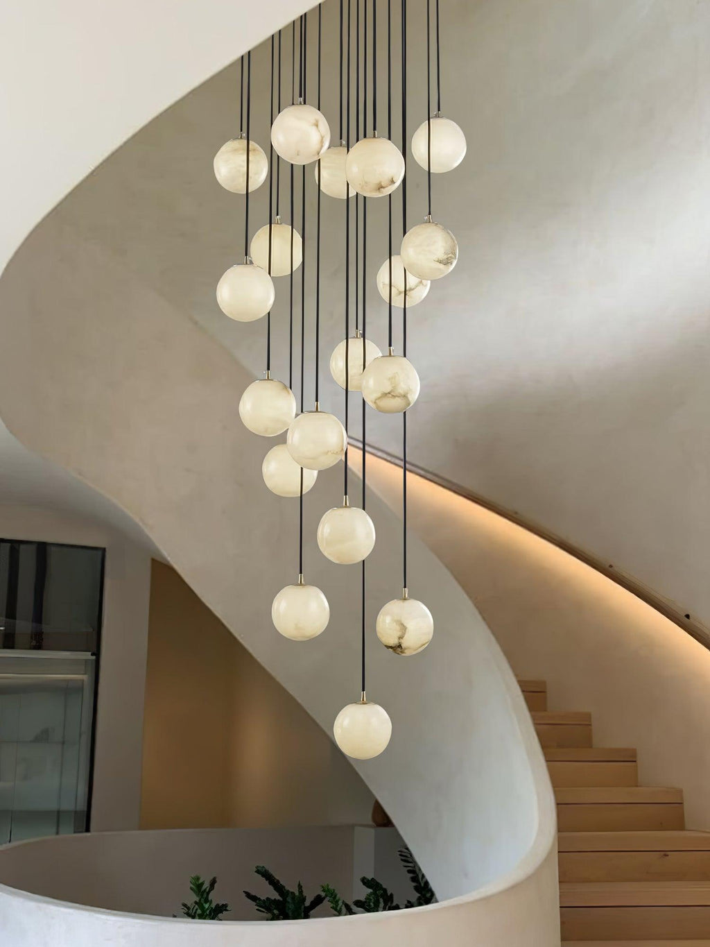 Lampadario a Cluster di Sfere in Alabastro