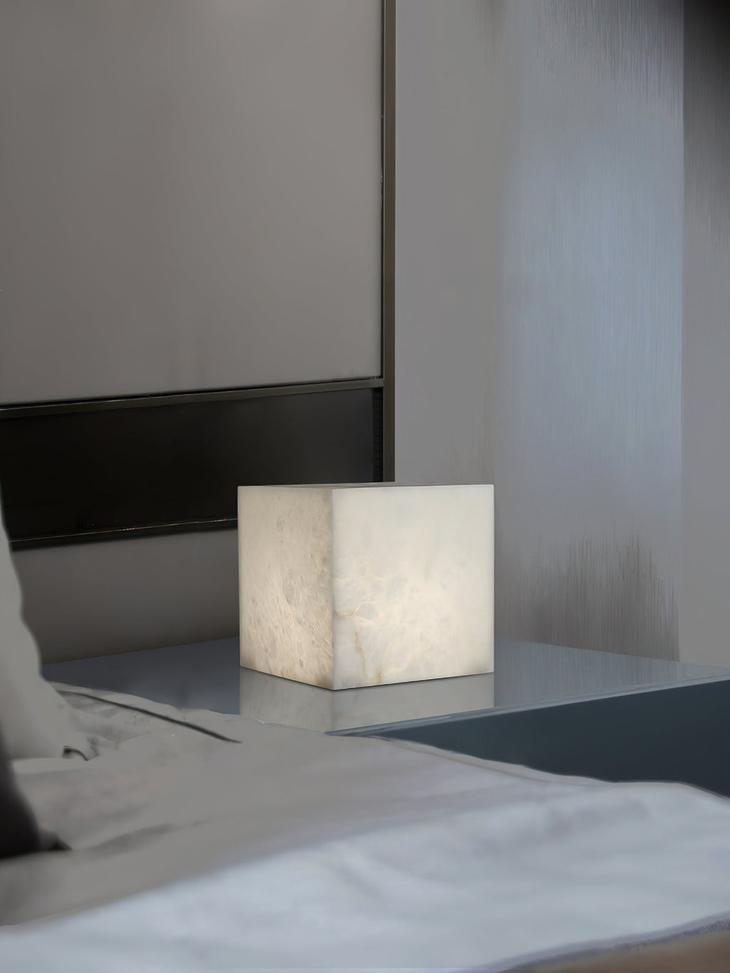 Lampada da Tavolo Cubica in Alabastro