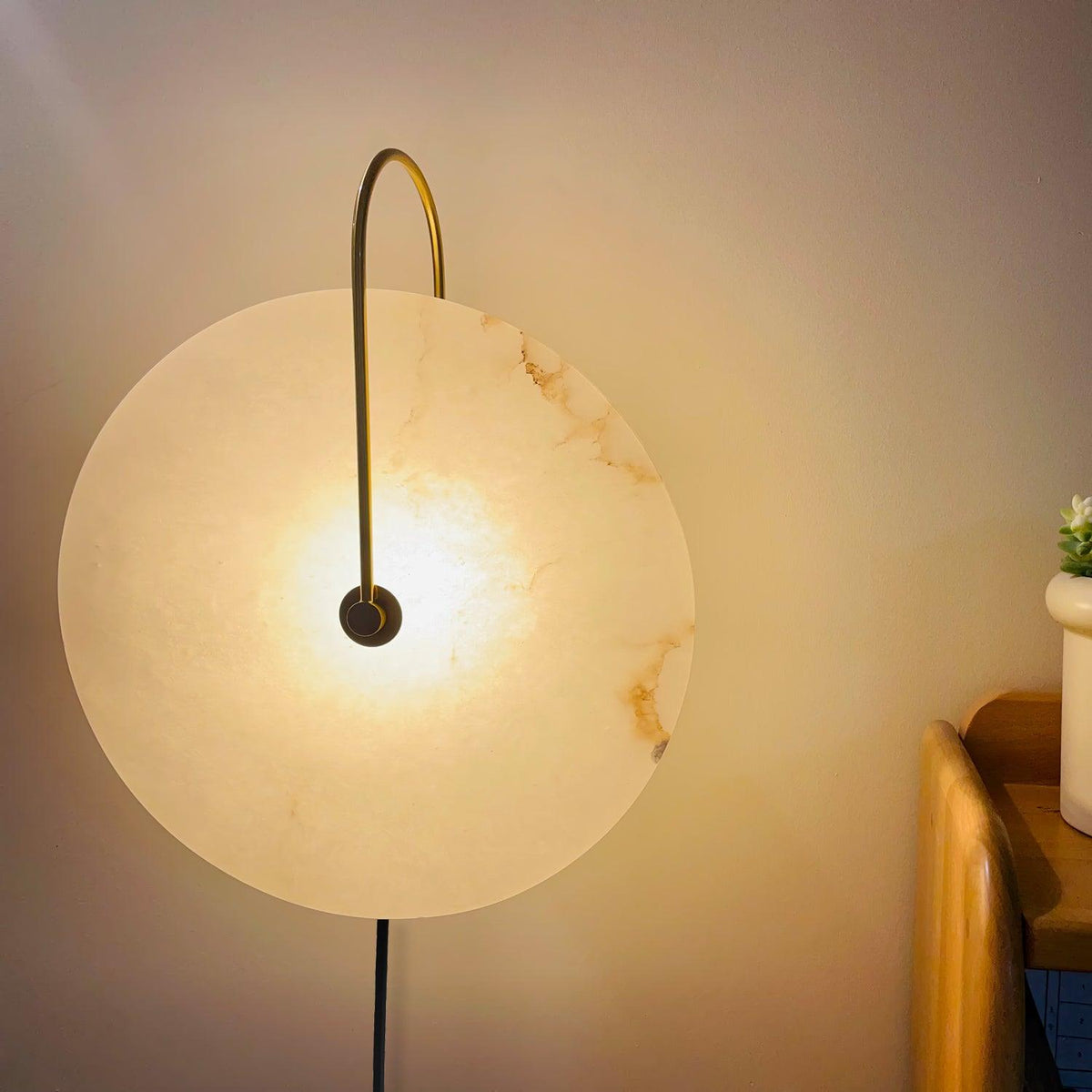 Lampada da parete LED Alabastro Plug-In