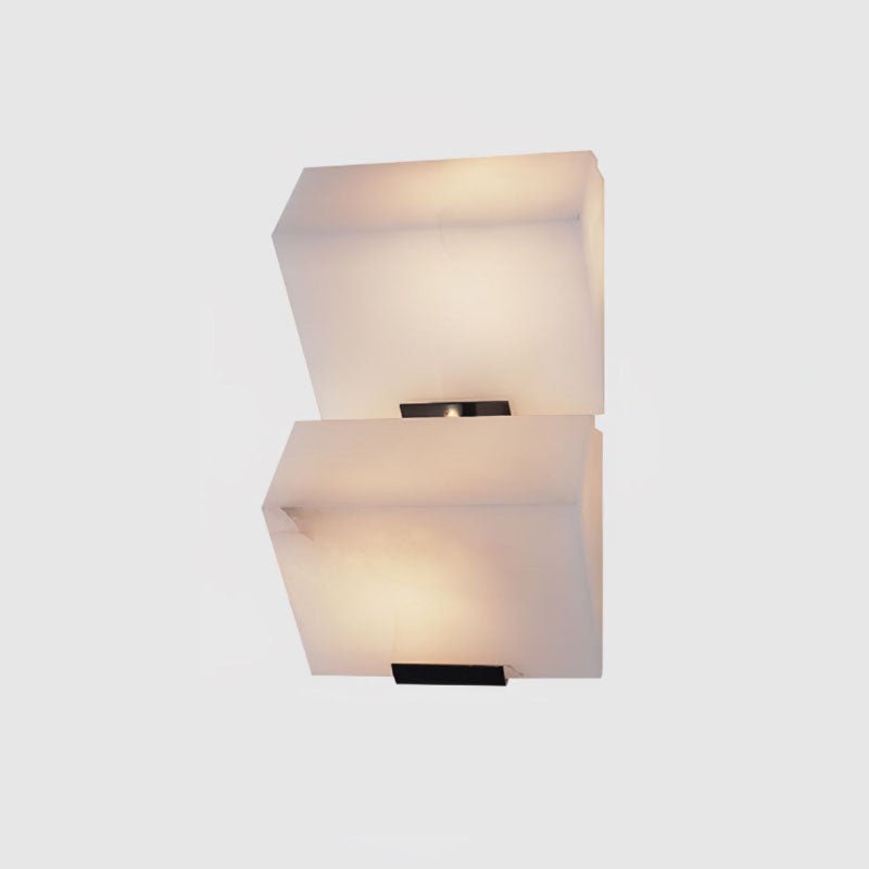 Lampada da parete a gradini in alabastro