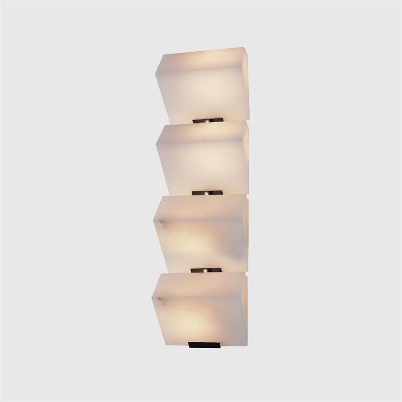 Lampada da parete a gradini in alabastro