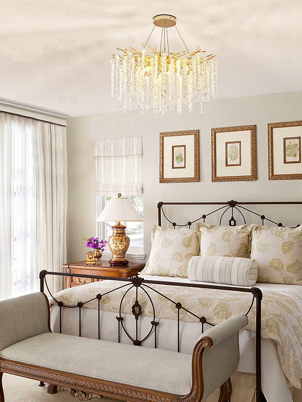 Lustra Lux Lampadario Elegante con Rami di Cristallo Oro
