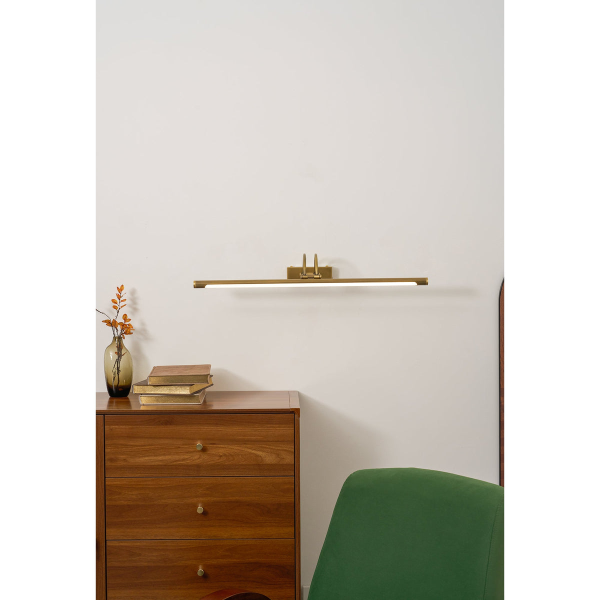 Lampada da Parete Ricaricabile Alton in Ottone