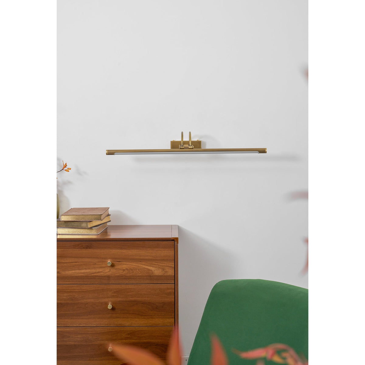 Lampada da Parete Ricaricabile Alton in Ottone