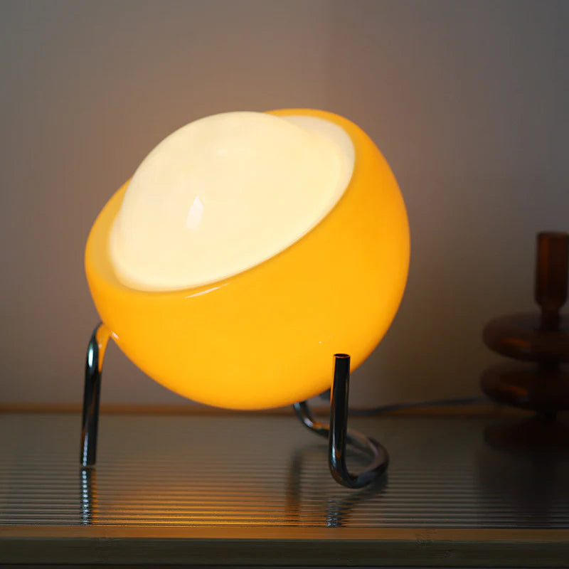 Lampada da Tavolo a Forma di Uovo Vintage Bauhaus