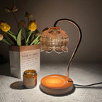 GlowStone - Elegante lampada da tavolo con design unico in vetro per un arredamento elegante