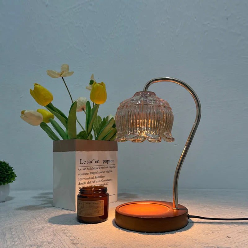 GlowStone - Elegante lampada da tavolo con design unico in vetro per un arredamento elegante