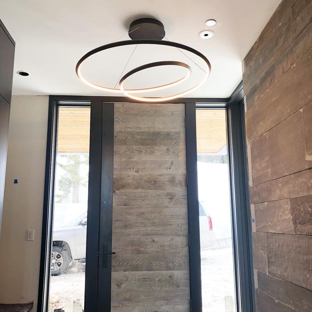 Lustra Lux Lampadario in Alluminio e Vetro Moderno