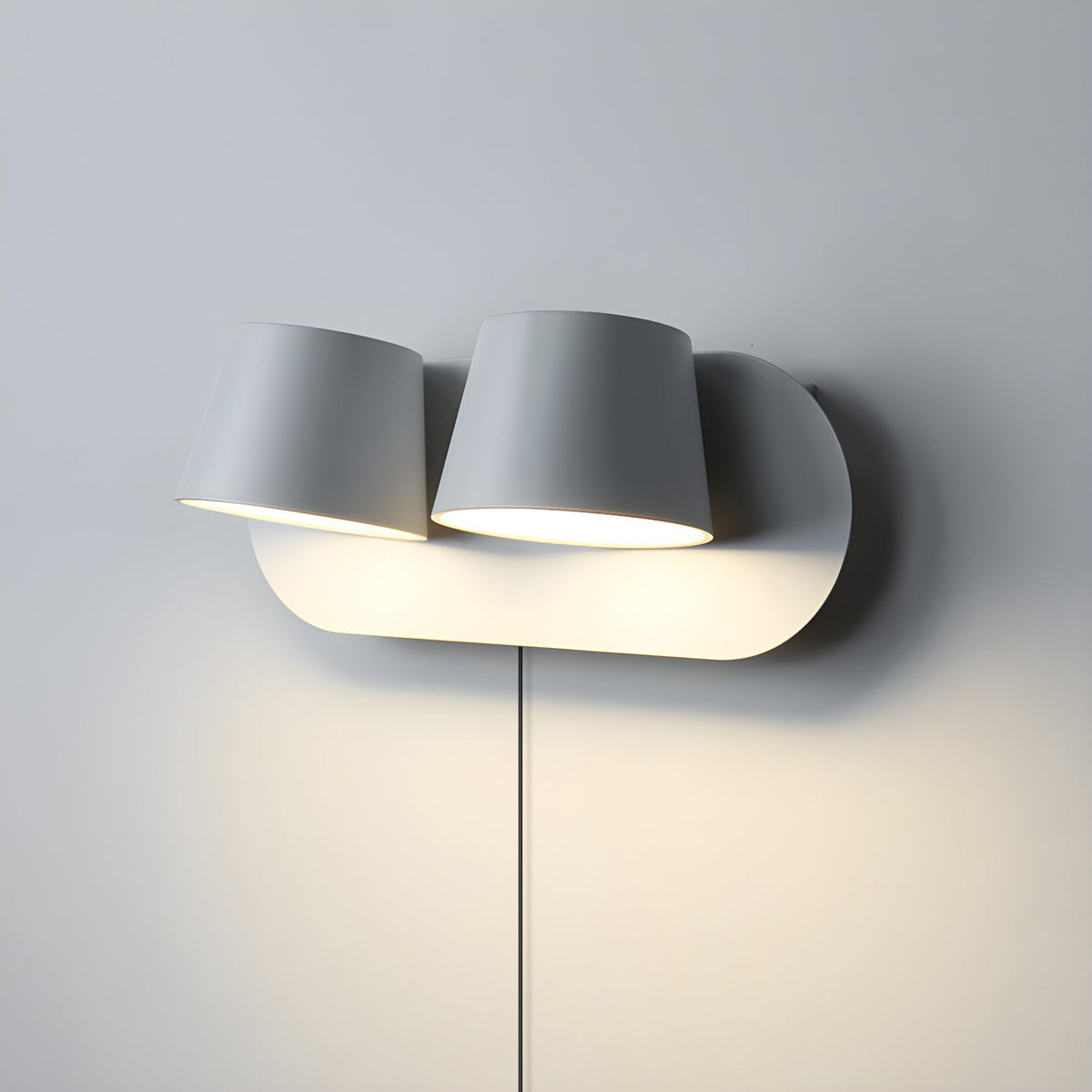 Lampada da Parete Plug-in con Testa Regolabile