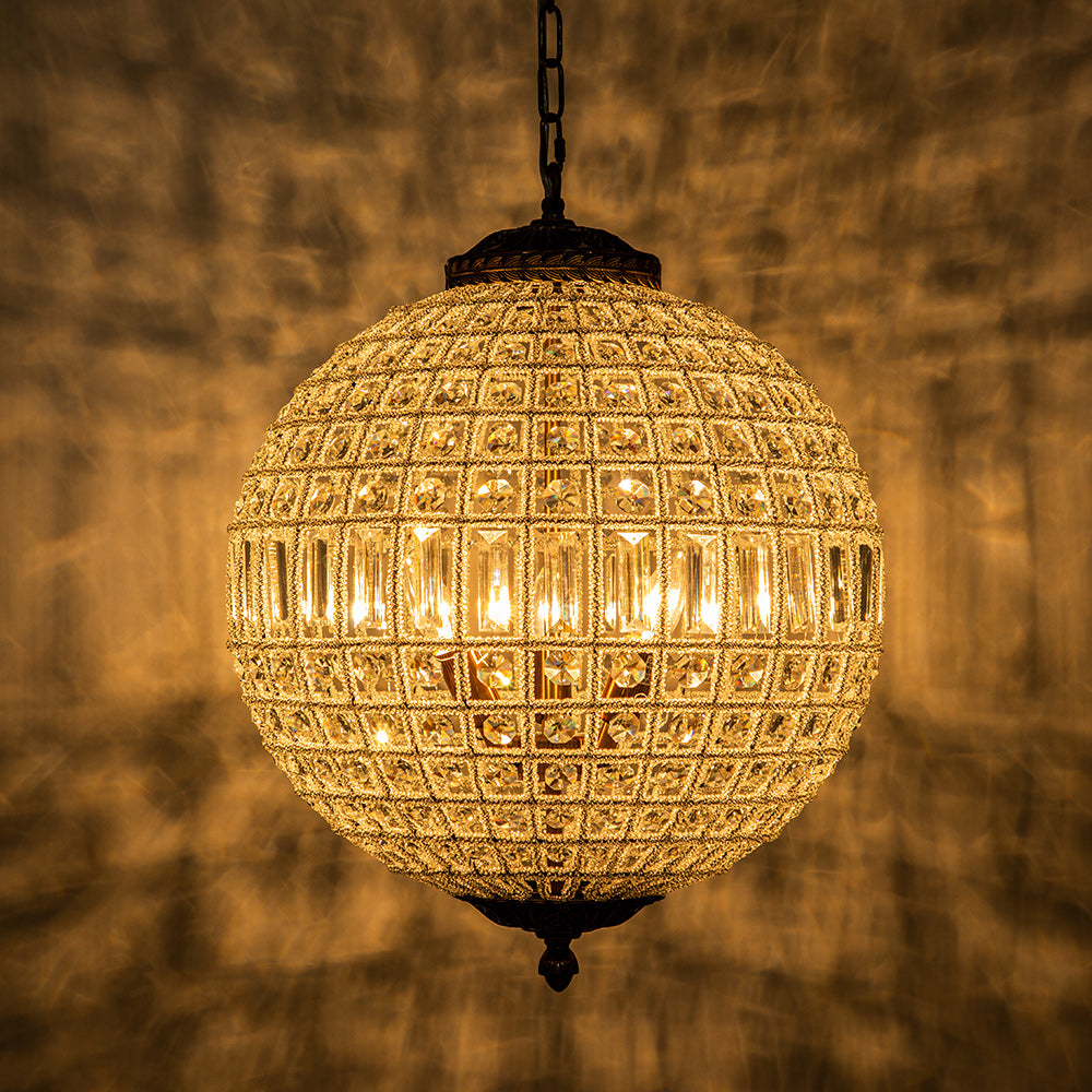 Lampadario in Cristallo Anticato a Globo