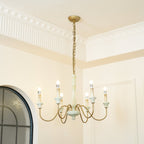 Lampadario in legno tradizionale Ljomuvyi