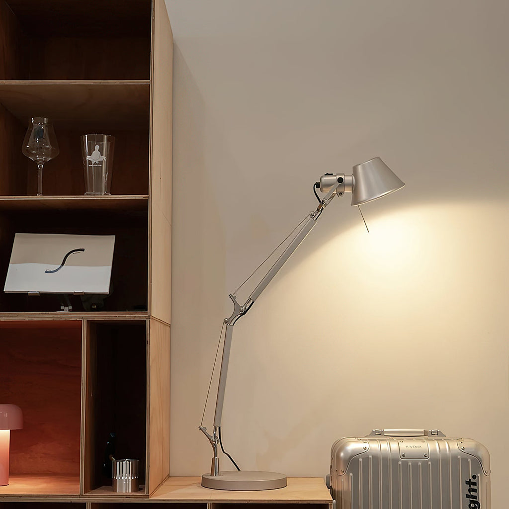 Lampada da Scrivania in Alluminio Articolato
