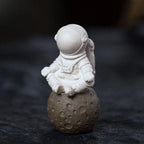Zisha Astronaut Tea Pet - Figurina della Cerimonia del Tè in Argilla Viola