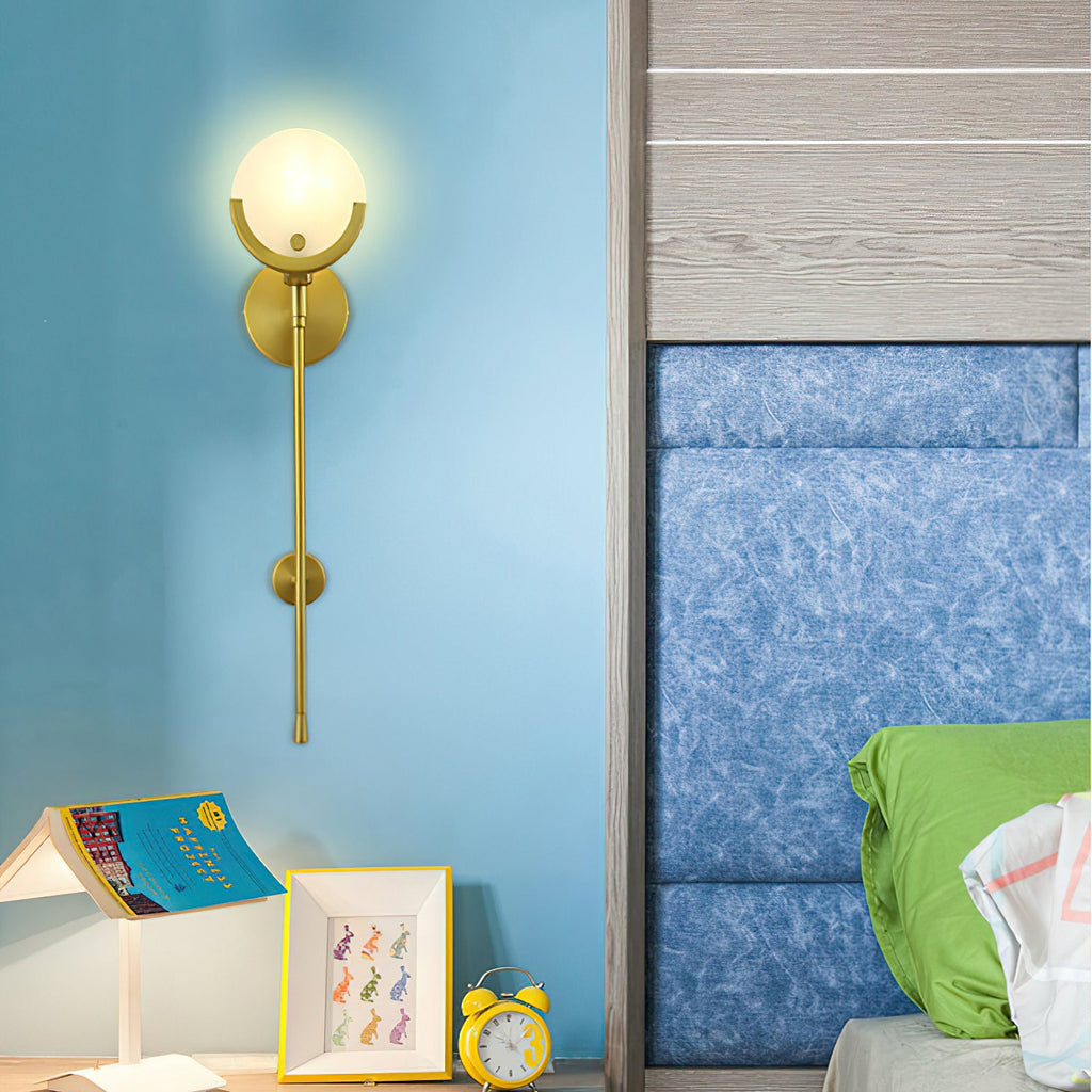 Applique a Muro Globo in Alabastro Crescent-Cradle
