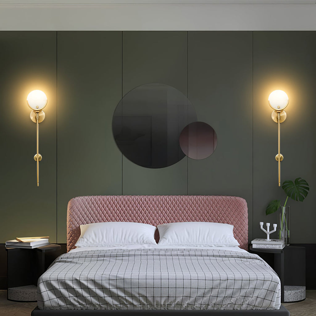Applique a Muro Globo in Alabastro Crescent-Cradle