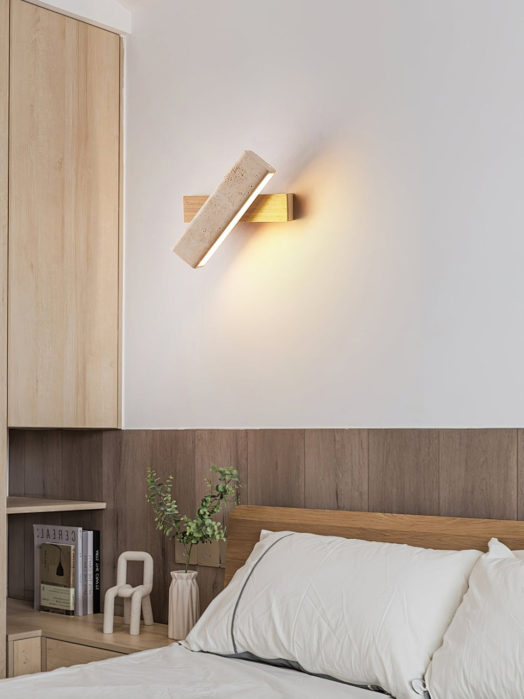 Esorora Applique Rettangolare in Travertino