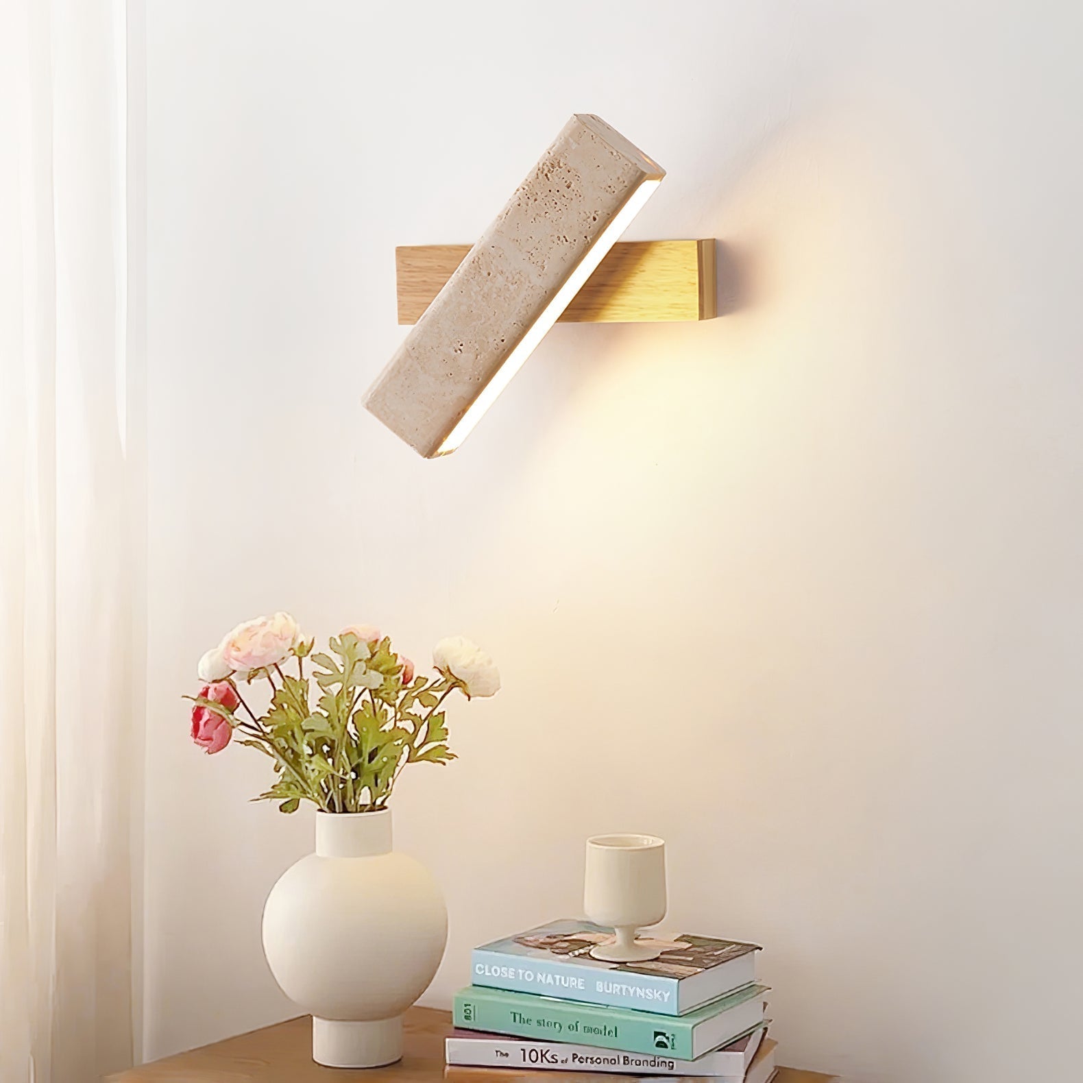 Esorora Applique Rettangolare in Travertino