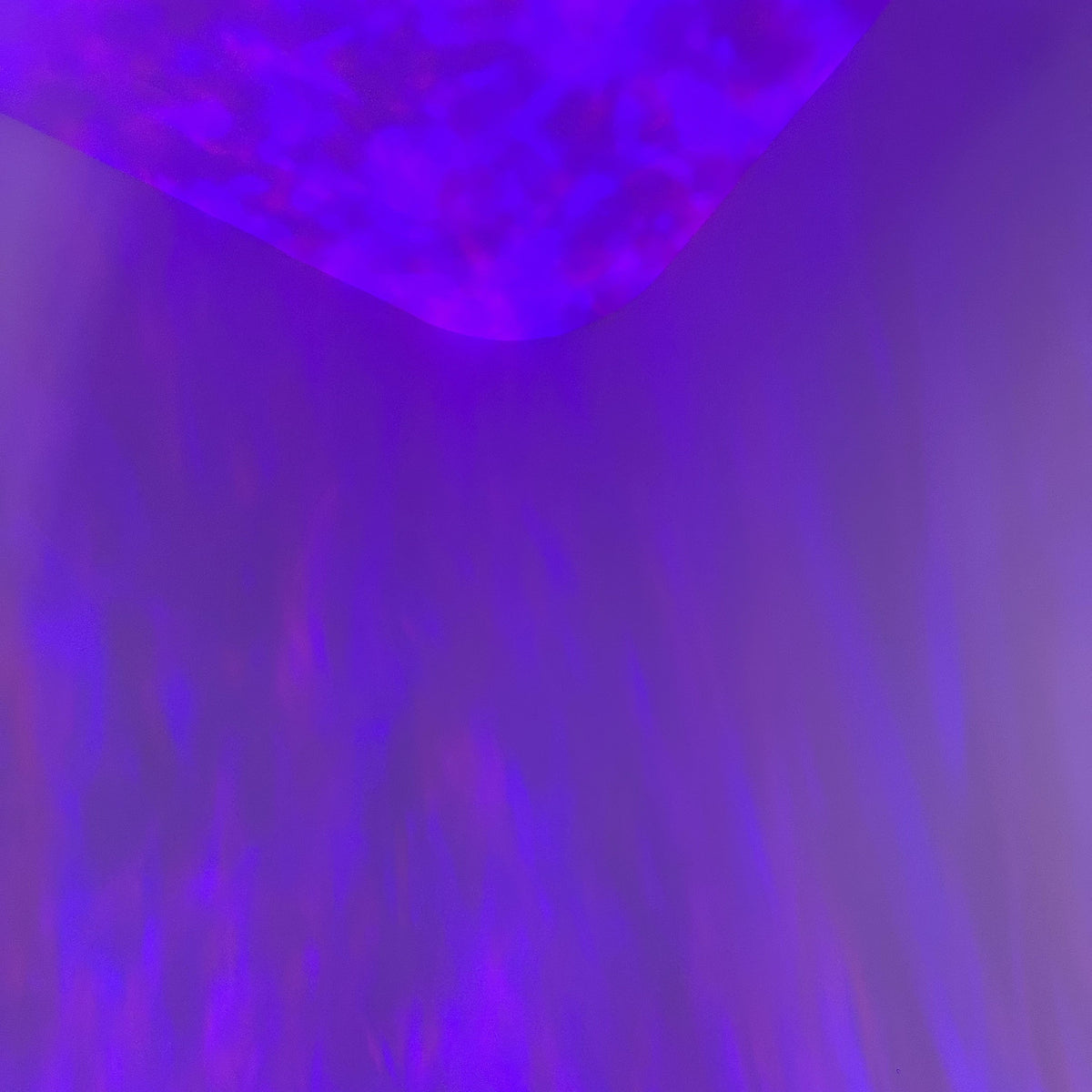 Luce a Parete LED Moderna con Effetto Ripple Acqua Fluente – Visuale Aurora 3D per Camera da Letto o Lounge