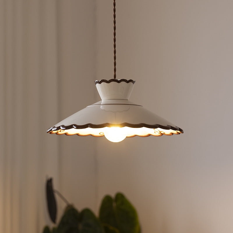 Lampadario Tradizionale in Ceramica e Ferro a Forma di Cono con 1 Luce per Camera da Letto e Soggiorno