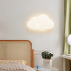 Lampada da Parete LED a Forma di Nuvola in PE Creativa e Contemporanea per Camera da Letto e Soggiorno