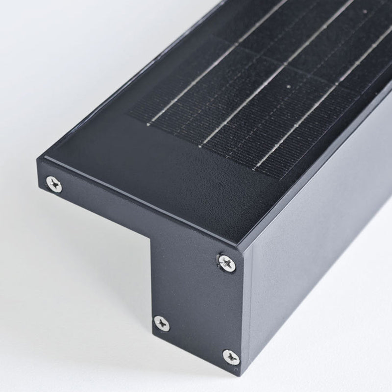 Lampada da Parete LED da Esterno con Striscia in Alluminio Temperato e Vetro, Impermeabile e Minimalista