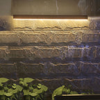 Lampada da Parete LED da Esterno con Striscia in Alluminio Temperato e Vetro, Impermeabile e Minimalista
