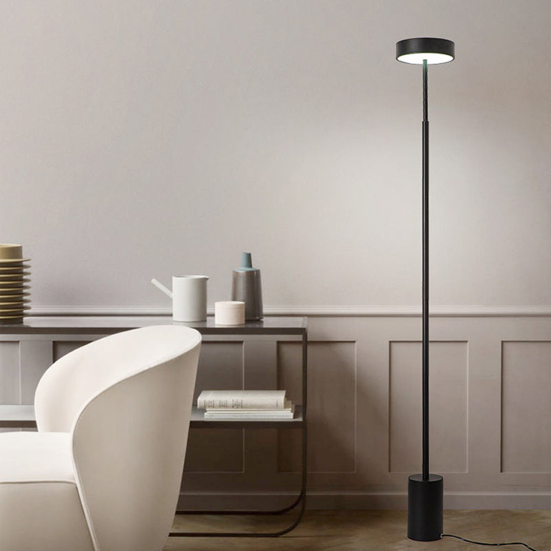 Lampada da Terra LED Rotonda in Ferro Scandinava Contemporanea per Camera da Letto
