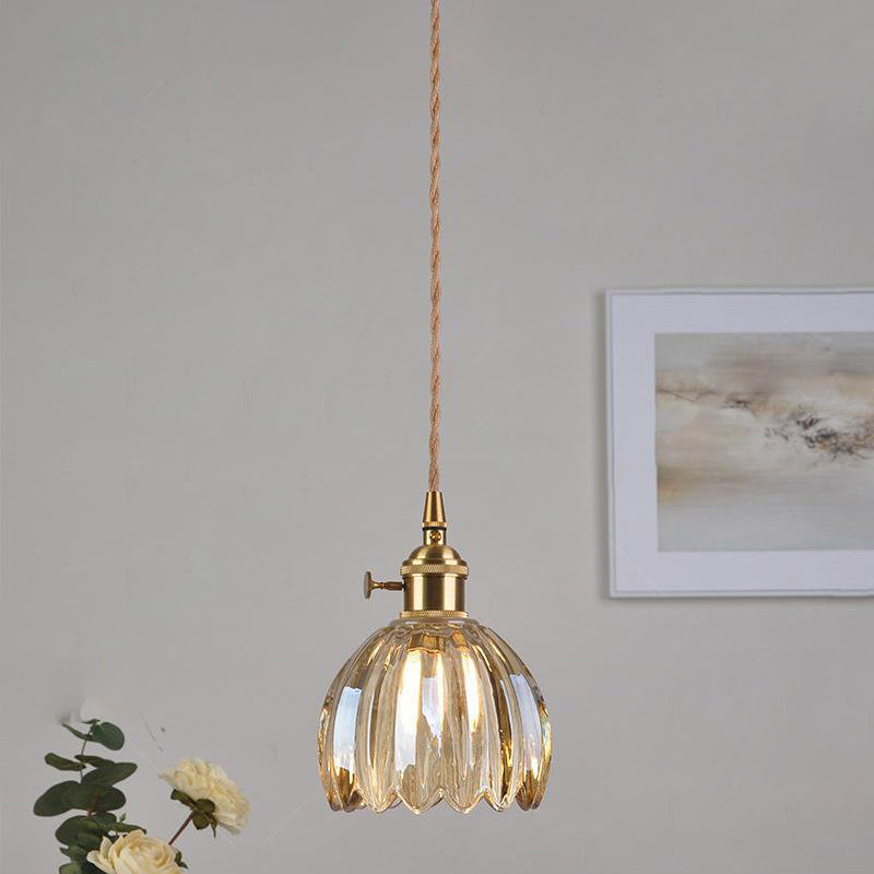 Sospensione in Vetro Fiori Rotonda Nordica Contemporanea in Ferro Ottone con 1 Luce per Soggiorno