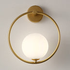 Applique in Ferro e Vetro Globe Nordico Contemporaneo a 1 Luce per Soggiorno