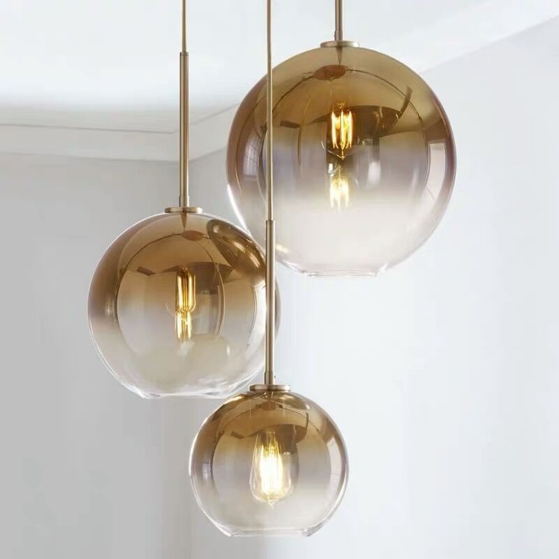 Sospensione in Vetro Gradiente di Lusso Moderno con Ombra a Globo per Sala da Pranzo