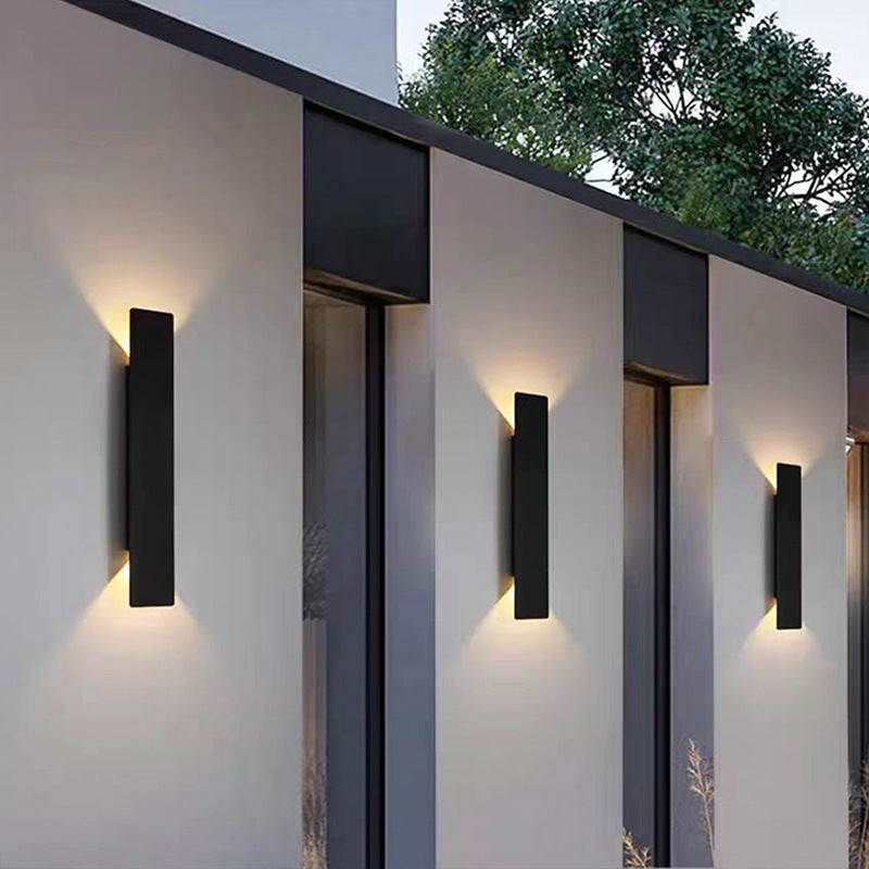Lampada da parete a LED impermeabile in alluminio e acrilico, striscia lunga, moderna e minimalista per patio all'aperto