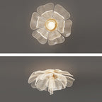 Lampada da soffitto a LED con cupola in petali di fiori di lusso moderno in ferro e acrilico per camera da letto