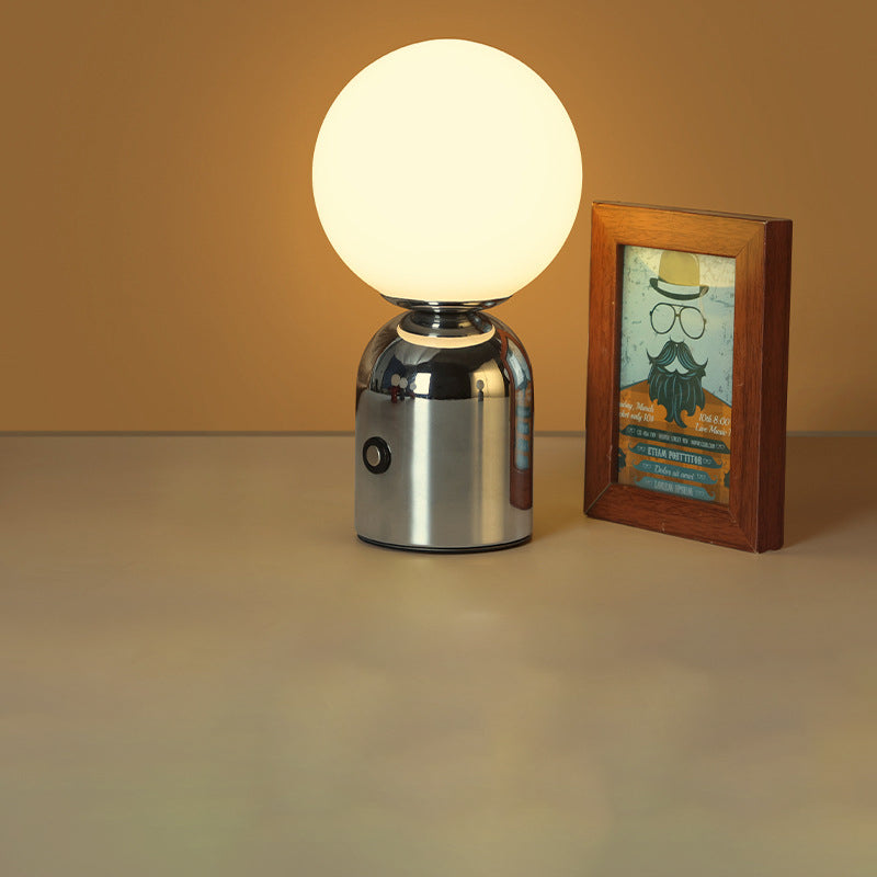 Lampada da Tavolo LED Acrilica Rotonda USB in Ferro Scandinava Contemporanea per Camera da Letto