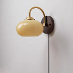 Applique da Parete Moderna in Legno di Frassino e Vetro, Colore Crema, Stile Mid-Century, Lampada a 1 Luce per Camera da Letto