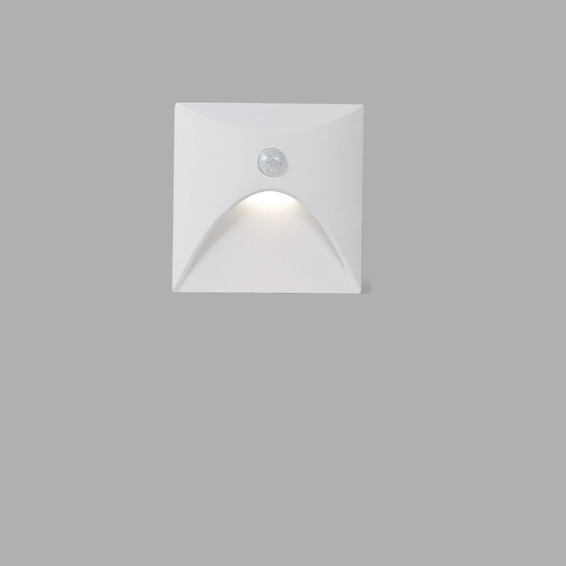Lampada da parete LED rotonda quadrata in alluminio impermeabile per patio all'aperto di moderna semplicità
