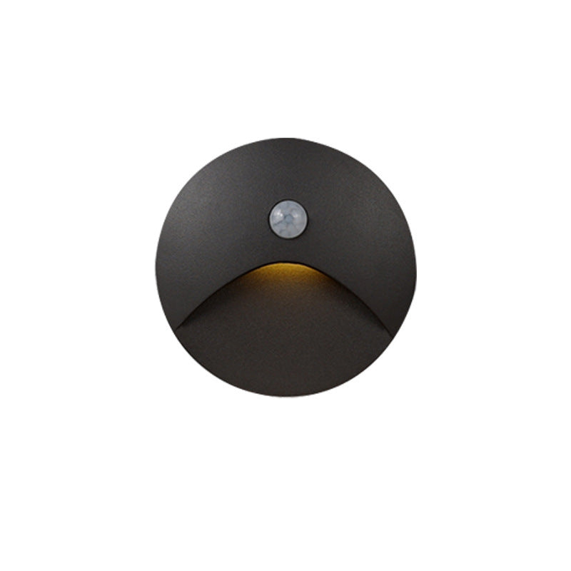 Lampada da parete LED rotonda quadrata in alluminio impermeabile per patio all'aperto di moderna semplicità