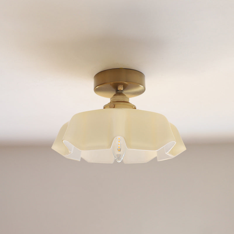 Tradizionale Lampada da Soffitto Semi-Incastonata in Ottone Vetro Ferro Rotonda Piegata a 1 Luce per Corridoio