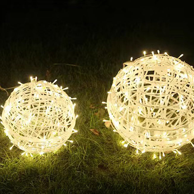 Decorazione a Sfera Appesa Waterproof in PVC Stile Art Deco Moderno con Luce LED per Esterni, Lampada da Giardino