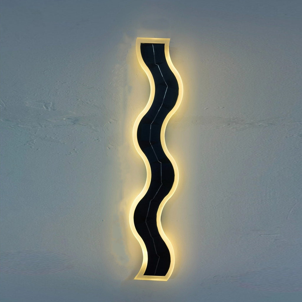 Lampada da Parete LED a Striscia Ondulata in Alluminio Acrilico Impermeabile Solare di Moderno Semplicità per Esterni Patio
