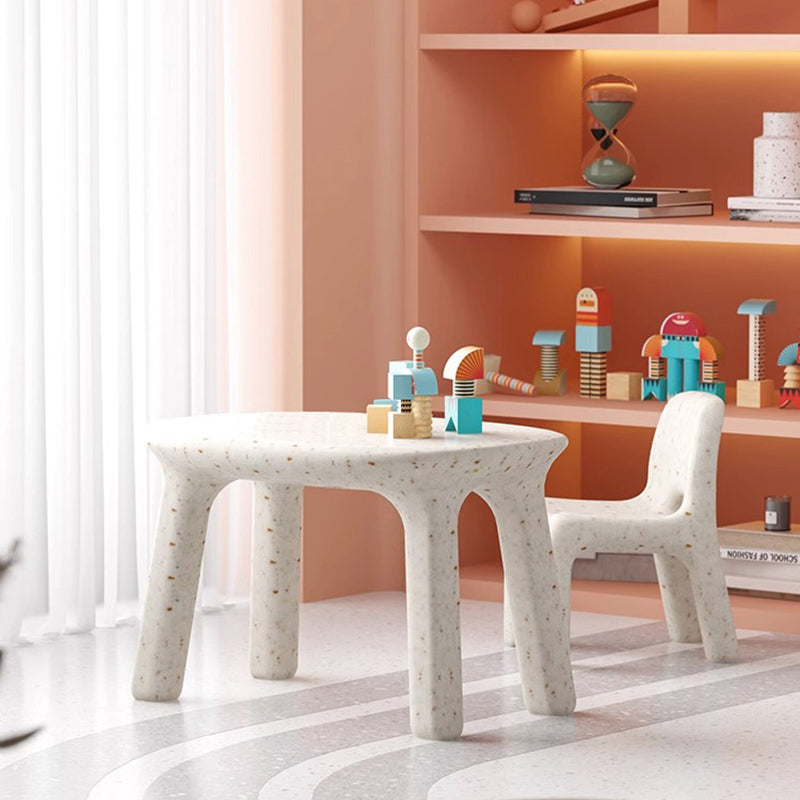 Set Scrivania e Sedia Ovale PE Nordic Contemporaneo per Bambini Colorato e Sicuro per Soggiorno e Studio