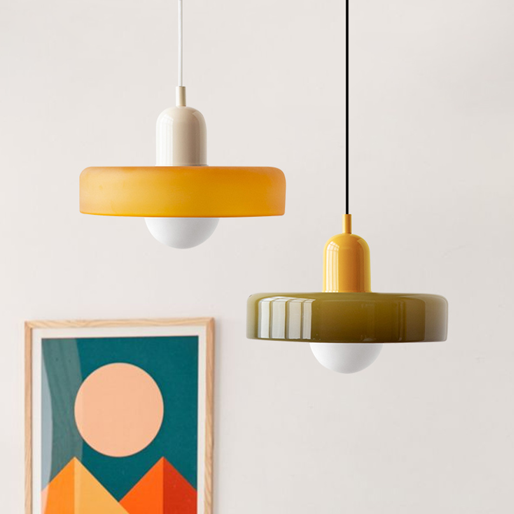 Lampada a sospensione in vetro stile Bauhaus con paralume ad anello