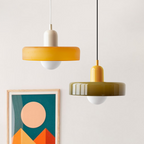 Lampada a sospensione in vetro stile Bauhaus con paralume ad anello